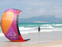 redecollage du kite, à Los Lances Tarifa village